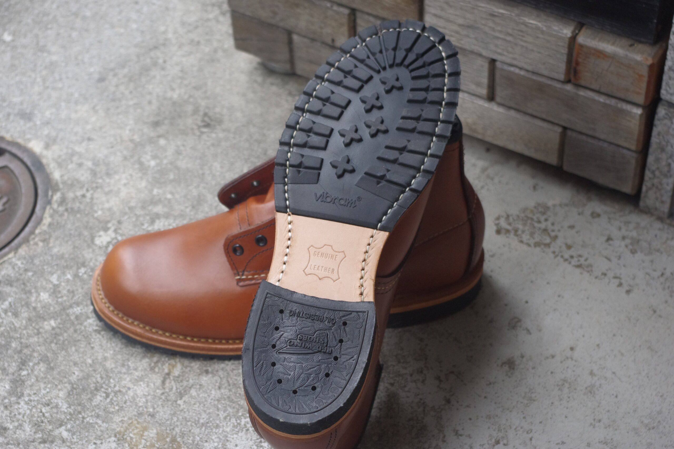 【REDWING】「既成品」は「完成品」ですか?新品ブーツをソールカスタムする