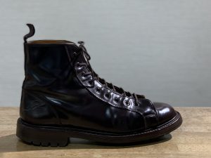 Tricker’sのコードバンブーツにカビが生えてしまった話 前編