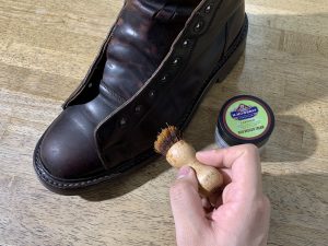 Tricker’sのコードバンブーツにカビが生えてしまった話 後編